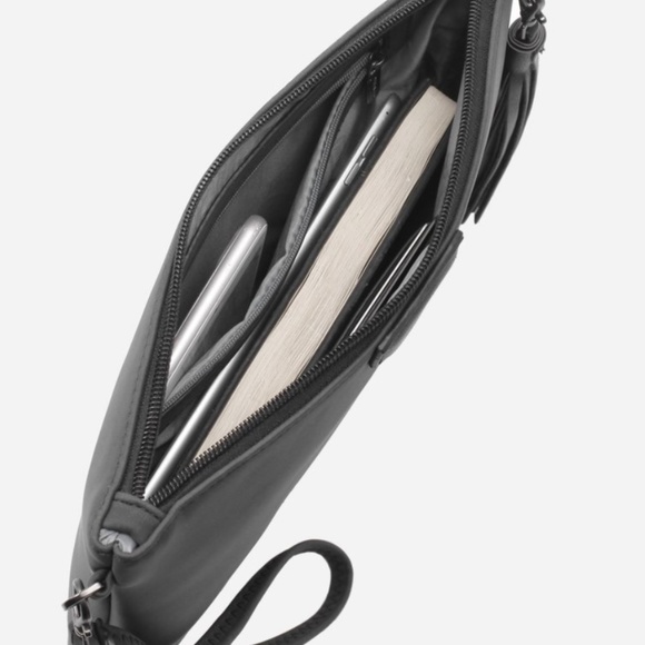 Pixie Mood "Michelle" Black Clutch Purse - Picture 5 of 10